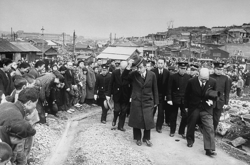 昭和天皇巡幸 戦後の復興と共に歩まれた軌跡 昭和天皇巡幸―戦後の復興と共に歩まれた軌跡 | 昭和天皇巡幸編纂