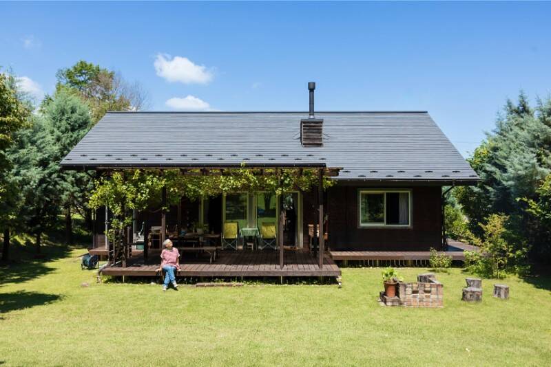 田舎民 シンプルって、心地よい！」64歳で都会から安曇野に移住し、暮らしを