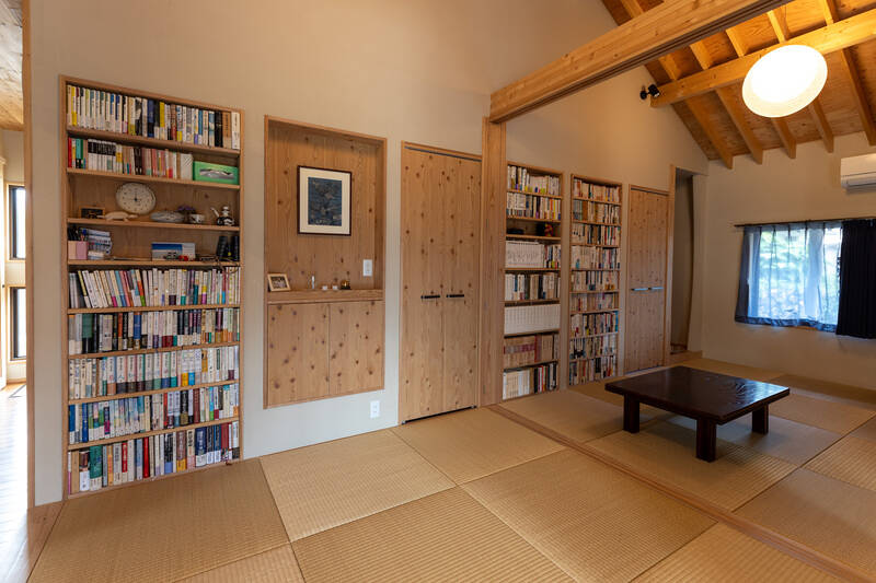 燻し竹 古民家 築200年？ お値段交渉求む。 燻し竹 古民家 築200年？ お値段交渉求む。 We] The hidden